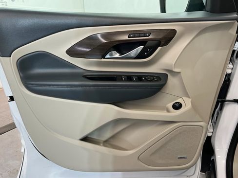 Used 2022 GMC Terrain Denali w/ LPO, Floor Liner Package image 14