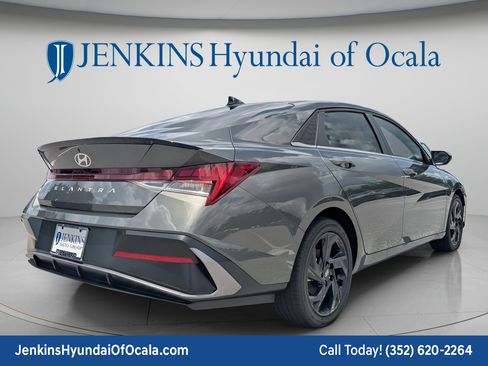 New 2026 Hyundai Elantra SEL Sport Premium FWD image 3