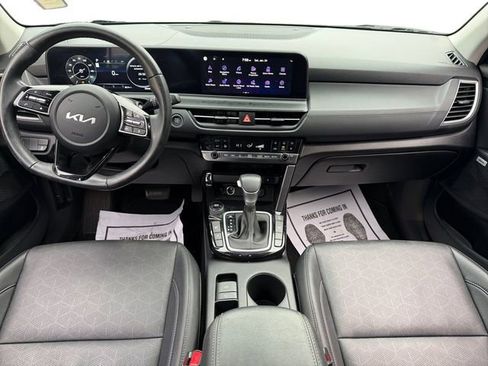 Used 2024 Kia Seltos SX image 12