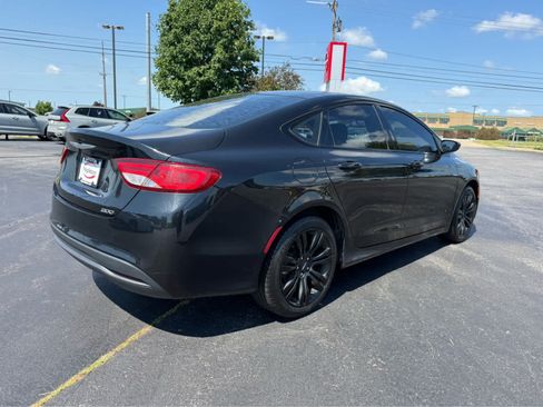 Used 2017 Chrysler 200 LX w/ Dark Appearance Package FWD image 8