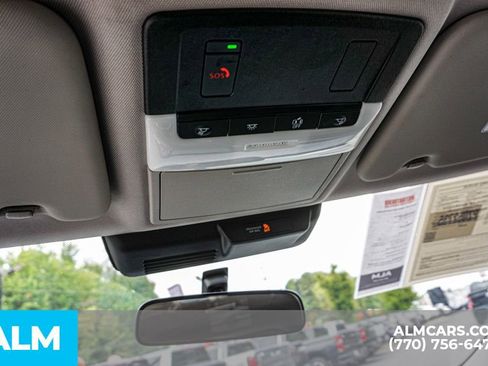 Used 2023 Mitsubishi Outlander SE image 37