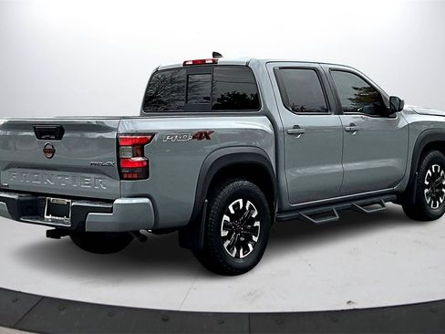 Used 2022 Nissan Frontier PRO-4X w/ Off-Road Protection Package image 8