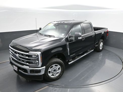 New 2026 Ford F250 XLT w/ XLT Premium Package image 38