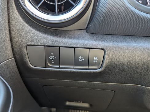 Certified 2023 Hyundai Kona SEL FWD image 26