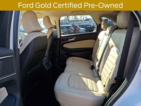 Used 2022 Ford Edge SEL w/ Convenience Package image 13