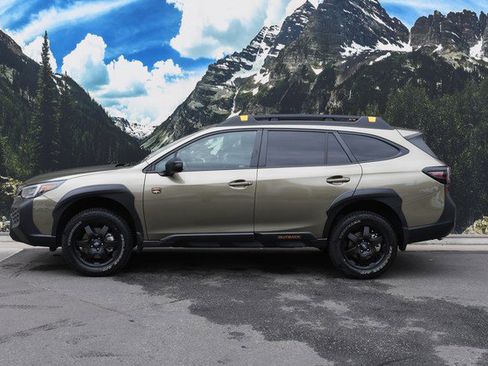 Used 2024 Subaru Outback Wilderness AWD/4WD image 7