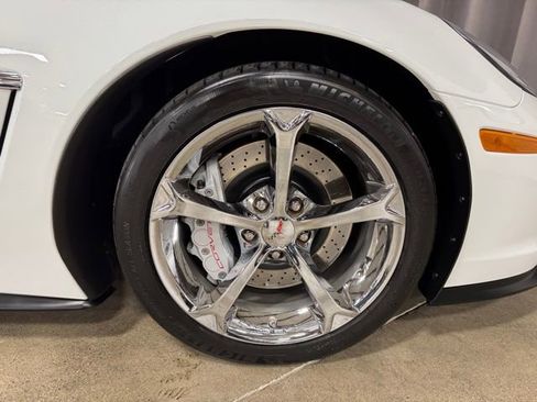 Used 2011 Chevrolet Corvette Grand Sport w/ Preferred Equipment Group image 40