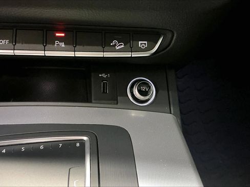 Used 2018 Audi Q5 Premium Plus w/ Premium Plus Package image 34