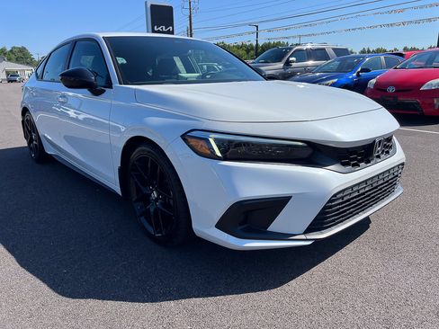 Used 2022 Honda Civic Sport image 10