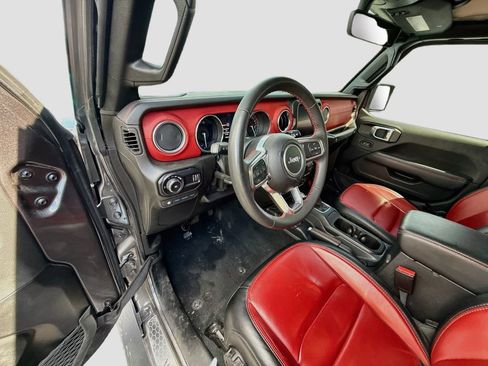 Used 2023 Jeep Wrangler Unlimited Rubicon 4xe AWD/4WD image 23