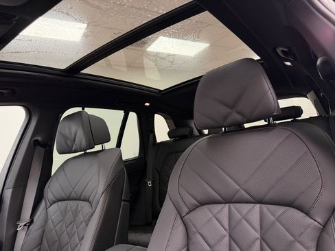 Used 2026 BMW X5 xDrive40i w/ M Sport Package image 14