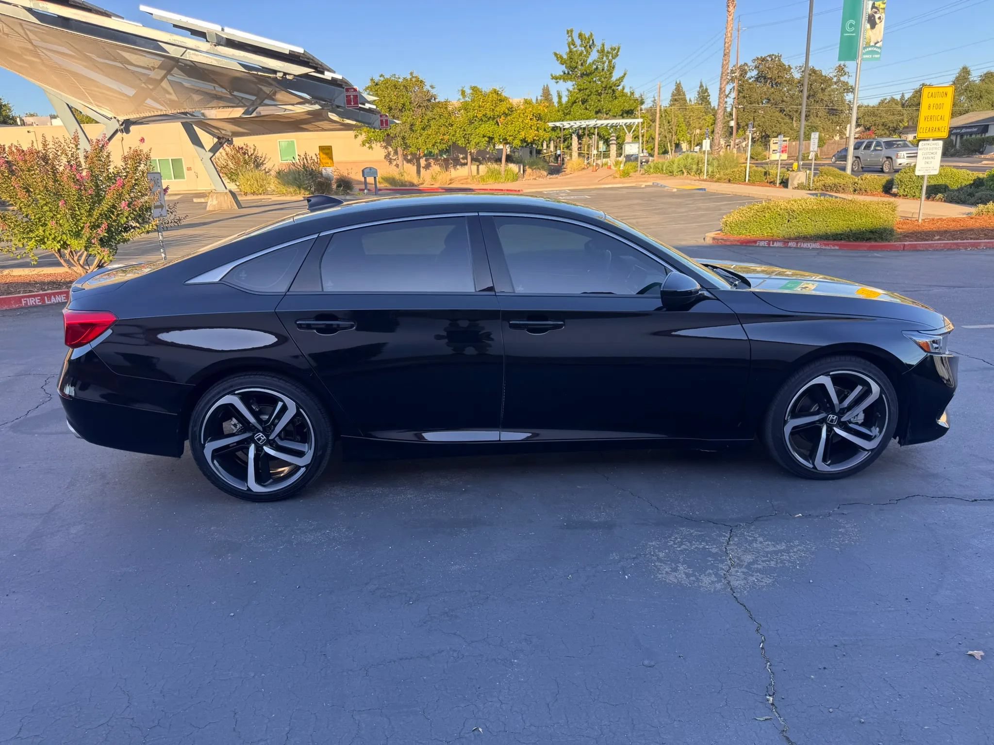 Used 2022 Honda Accord Sport image 7