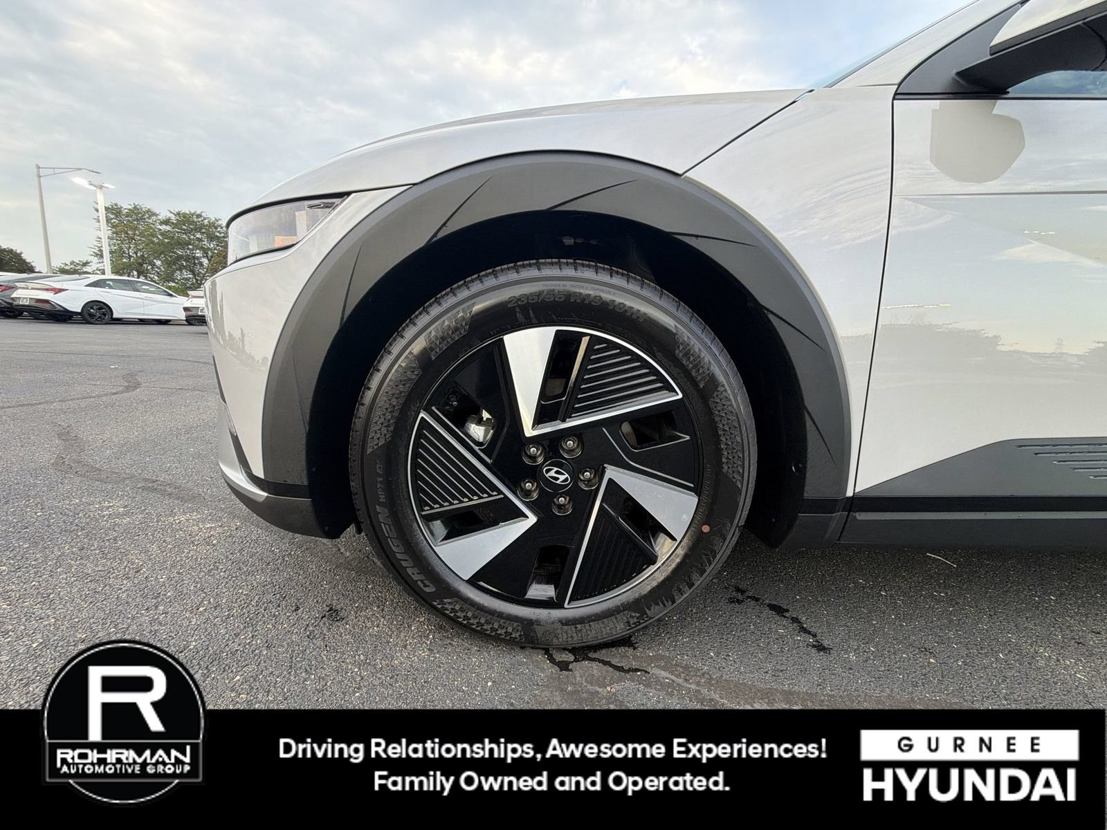 New 2026 Hyundai Ioniq 5 SE AWD/4WD image 10