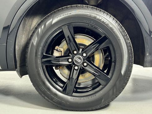 Used 2021 Audi Q5 2.0T Premium w/ Convenience Package AWD/4WD image 37