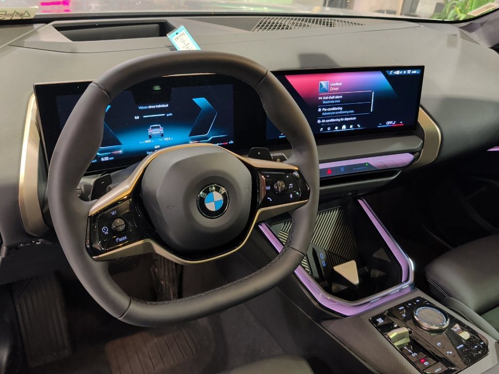 Certified 2025 BMW X3 xDrive30i AWD/4WD image 4