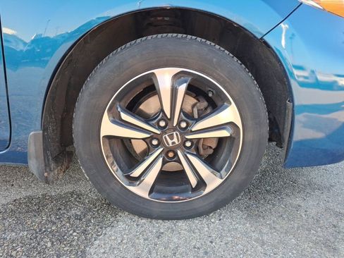 Used 2015 Honda Civic EX image 9