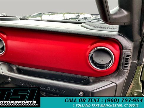 Used 2021 Jeep Wrangler Unlimited Rubicon AWD/4WD image 15