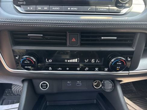 Used 2023 Nissan Rogue SV w/ SV Premium B Package FWD image 20
