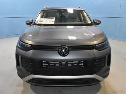 New 2026 Volkswagen Tiguan SE AWD/4WD image 18