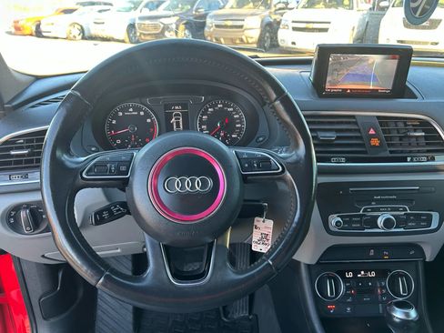 Used 2018 Audi Q3 2.0T Premium image 16