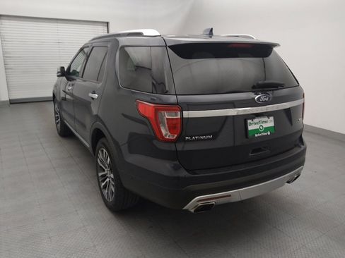 Used 2017 Ford Explorer Platinum AWD/4WD image 5