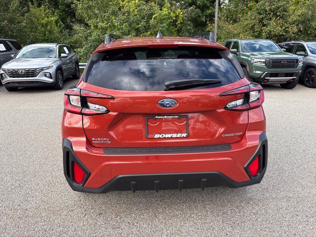 Used 2025 Subaru Crosstrek 2.5i Premium AWD/4WD image 4