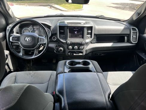 Used 2023 RAM 1500 Big Horn AWD/4WD image 16