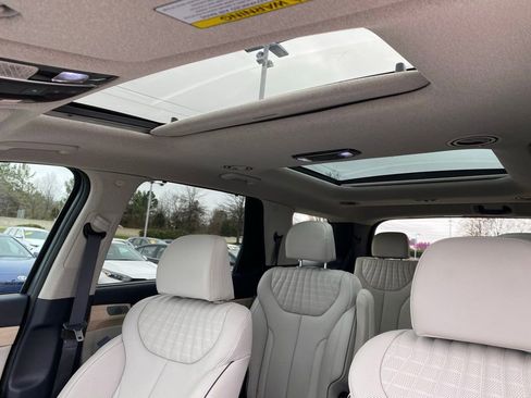 Used 2025 Hyundai Palisade Limited image 23