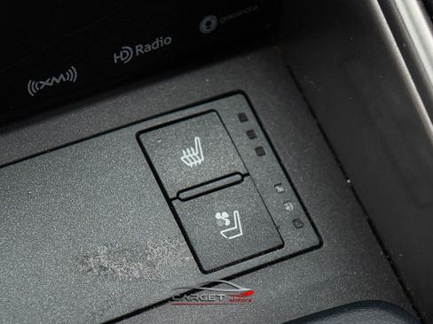 Used 2018 Lexus IS 300 F Sport w/ F Sport Package image 31