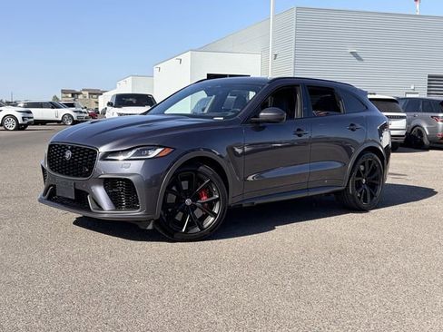 Used 2022 Jaguar F-PACE SVR AWD/4WD image 3