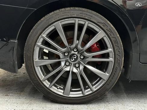 Used 2018 INFINITI Q50 Red Sport 400 w/ Sensory Package (Sport) RWD image 35