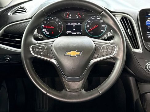 Used 2025 Chevrolet Malibu RS FWD image 21