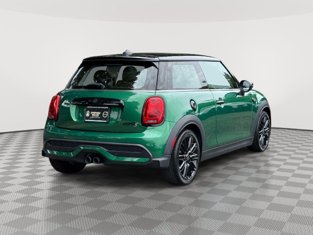 Used 2024 MINI Cooper S FWD image 4