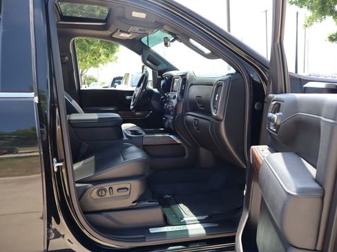 Used 2023 Chevrolet Silverado 3500 High Country AWD/4WD image 32