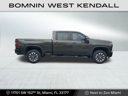 Used 2022 Chevrolet Silverado 2500 Custom w/ Custom Convenience Package image 8