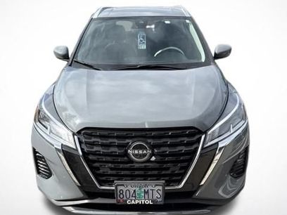 Used 2024 Nissan Kicks SV