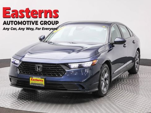 Used 2024 Honda Accord EX image 1