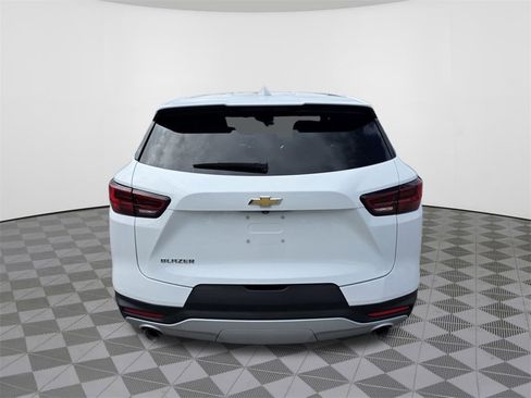 Used 2024 Chevrolet Blazer LT image 10