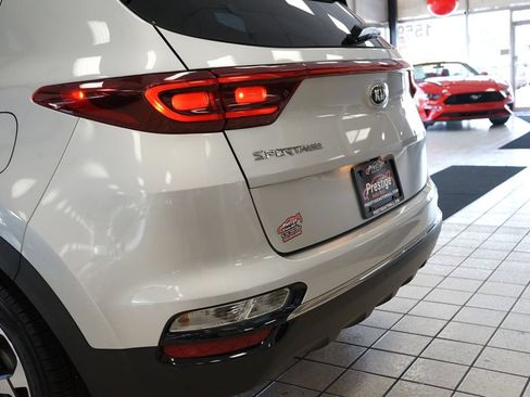 Used 2020 Kia Sportage LX FWD image 13