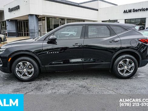 Used 2025 Chevrolet Blazer LT FWD image 7