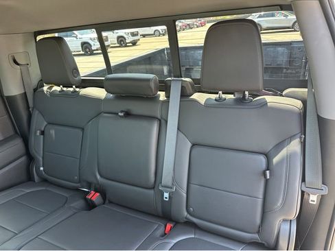Used 2020 GMC Sierra 1500 SLT w/ SLT Premium Package RWD image 17