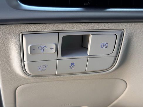 New 2026 Hyundai Tucson Limited image 26