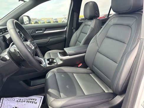 New 2026 GMC Terrain Elevation w/ Elevation Premium Package AWD/4WD image 18