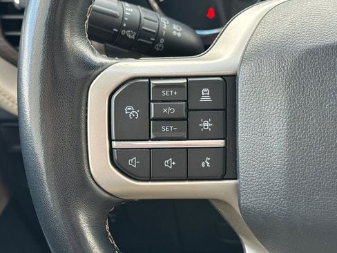 Used 2024 Ford Expedition Limited RWD image 38