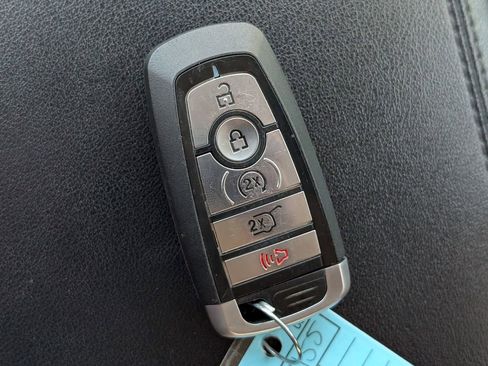 Used 2019 Ford Edge SEL w/ Equipment Group 201A image 31