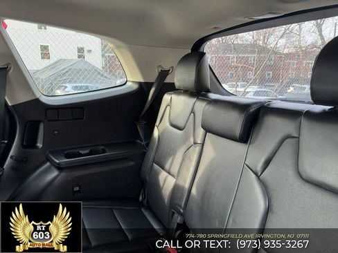 Used 2021 Kia Telluride EX w/ EX Premium Package image 18