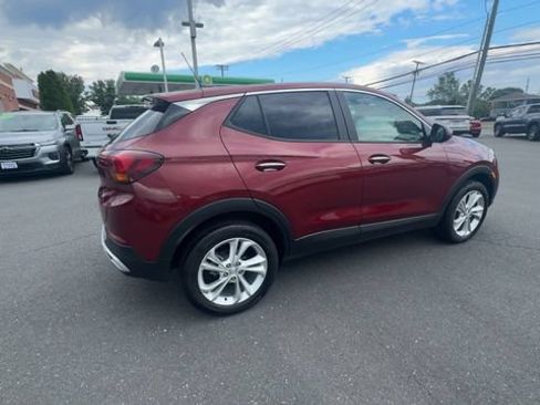 Certified 2023 Buick Encore GX Preferred w/ Cold Weather Comfort Package AWD/4WD image 8