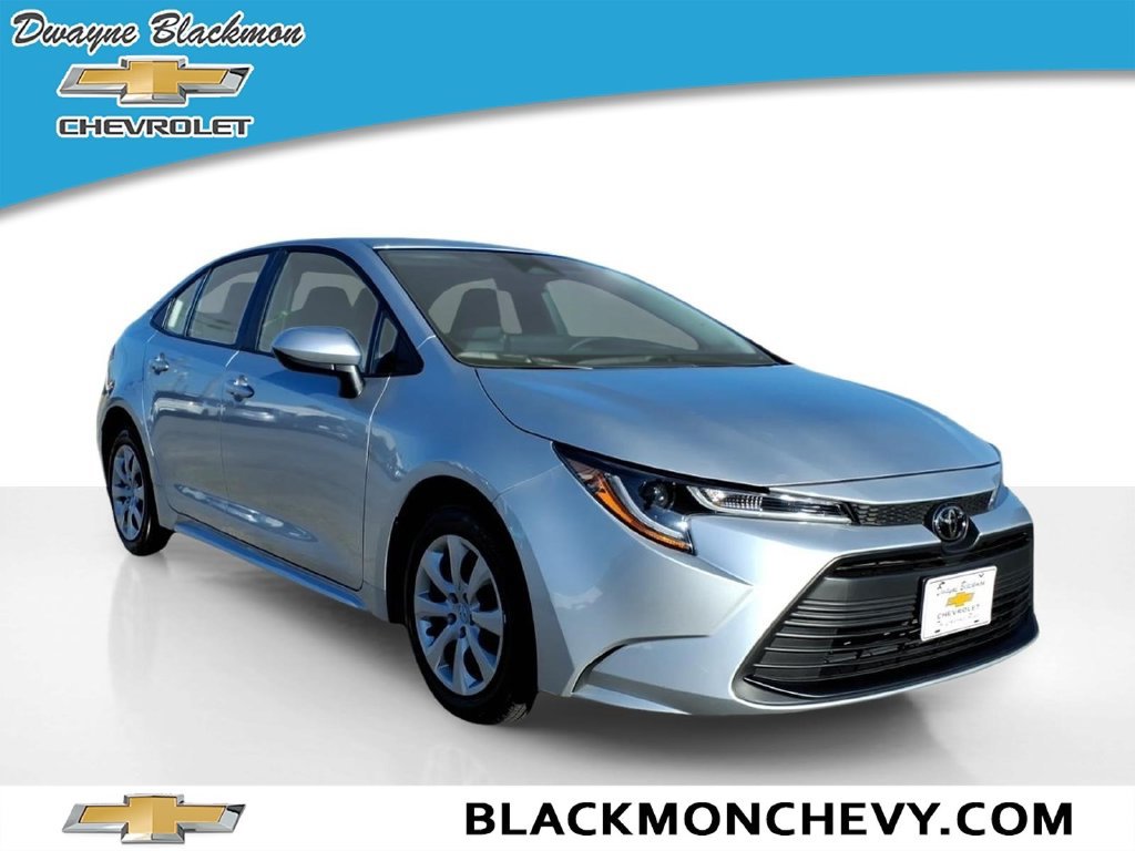 Used 2024 Toyota Corolla LE FWD image 1