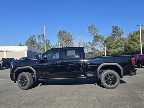 New 2026 GMC Sierra 2500 AT4 w/ AT4 Premium Plus Package image 7