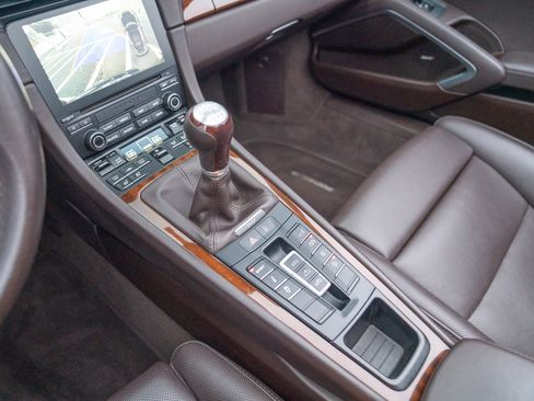 Used 2017 Porsche 911 Carrera S image 23